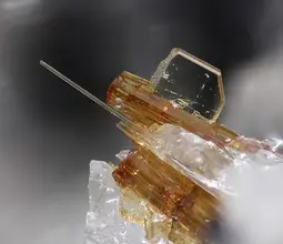 ловенит