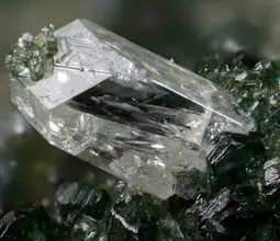 циркон, zircon