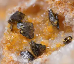иранит, iranite