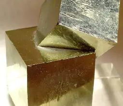 пирит, Pyrite
